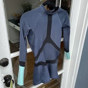 Rip Curl Women’s G Bomb Long Sleeve Bikini Cut Spring Suit - 1mm